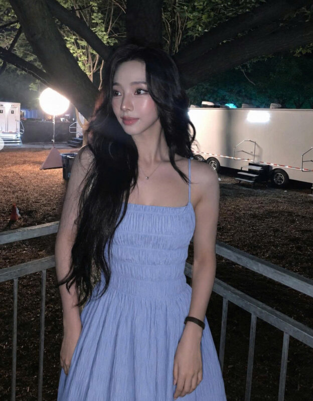 Karina, vẻ đẹp tạo 'cơn sốt' hơn cả AI 14 1787977946505 545154828620609056 6595126561001798710 192ae9a94c2bd6ef855952e0e556dabd