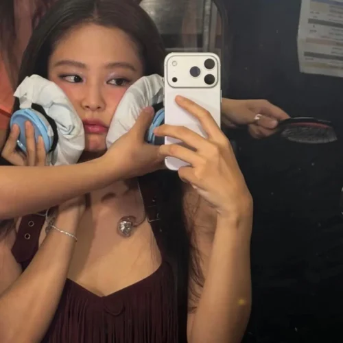 4 Bí Quyết Chăm Sóc Da Giúp BLACKPINK Luôn Rạng Rỡ Giữa Lịch Trình Dày Đặc?