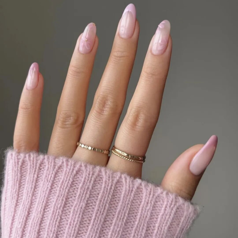 Nail sáng màu: Xu hướng tưởng nhạt nhòa lại bất ngờ “gây sốt” năm 2026