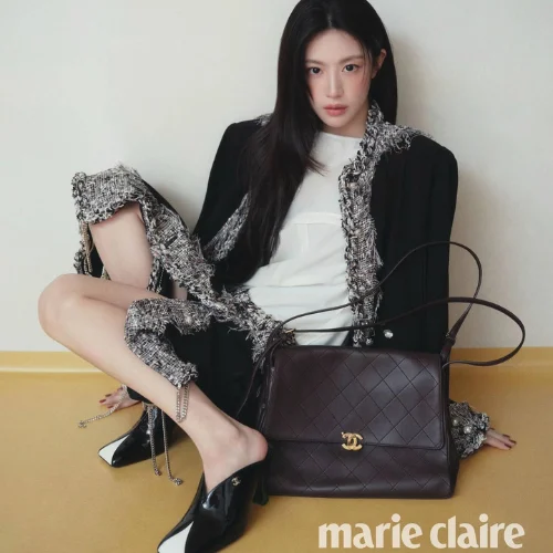Kiểu tóc layer dài giúp Go Yoon Jung nâng tầm khí chất trên Marie Claire